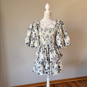 Cream/NavyBlue 100% cotton tiered dress sz M (NWT)